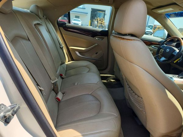 2012 CADILLAC CTS Luxury