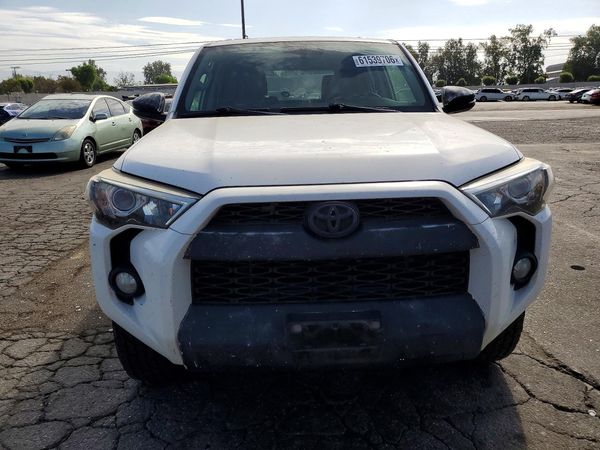 2018 TOYOTA 4RUNNER