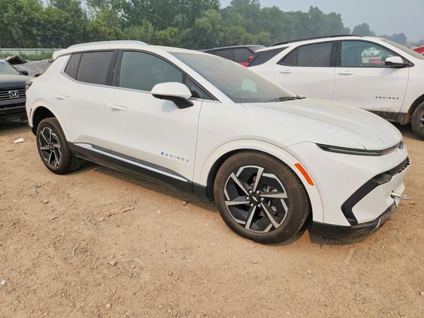 2025 CHEVROLET EQUINOX LT 2 PDE — Passenger 3/4
