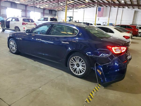 2014 MASERATI QUATTROPORTE Essence