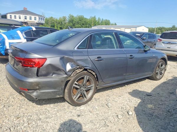 2017 AUDI A4 quattro Premium Plus