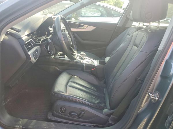 2017 AUDI A4 quattro Premium Plus