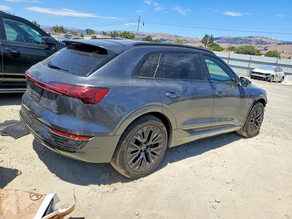 2024 AUDI Q8 E-TRON