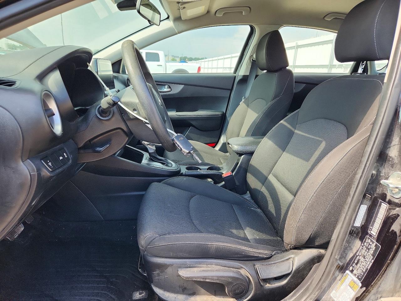 2021 KIA FORTE FE, LXS