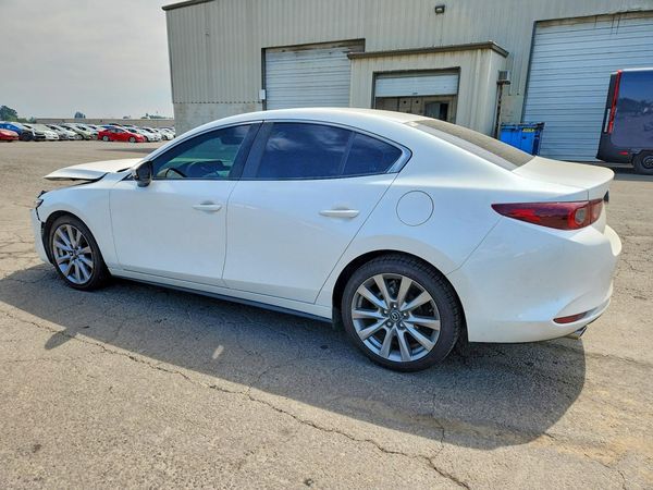 2023 MAZDA 3 Preferred Package