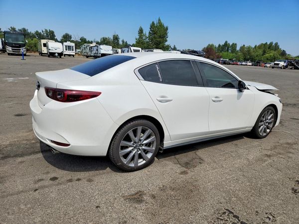 2023 MAZDA 3 Preferred Package