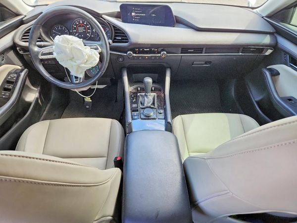 2023 MAZDA 3 Preferred Package