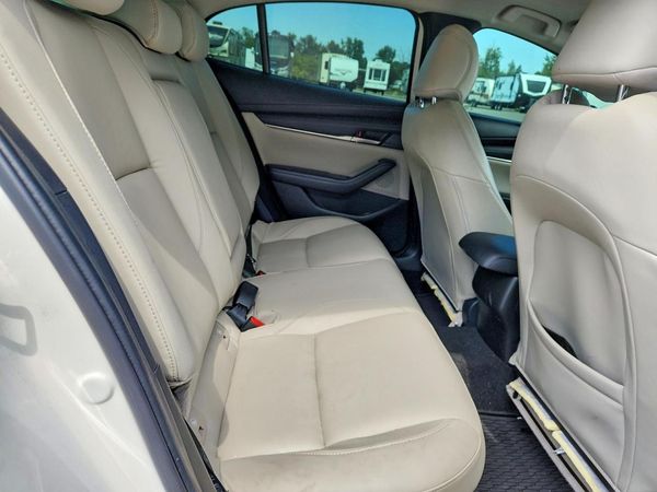 2023 MAZDA 3 Preferred Package