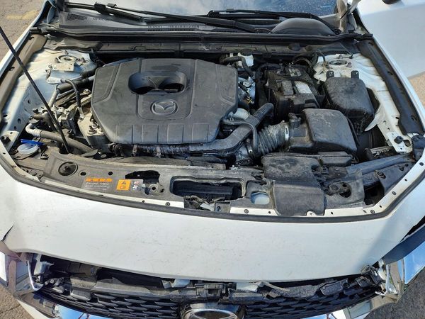 2023 MAZDA 3 Preferred Package