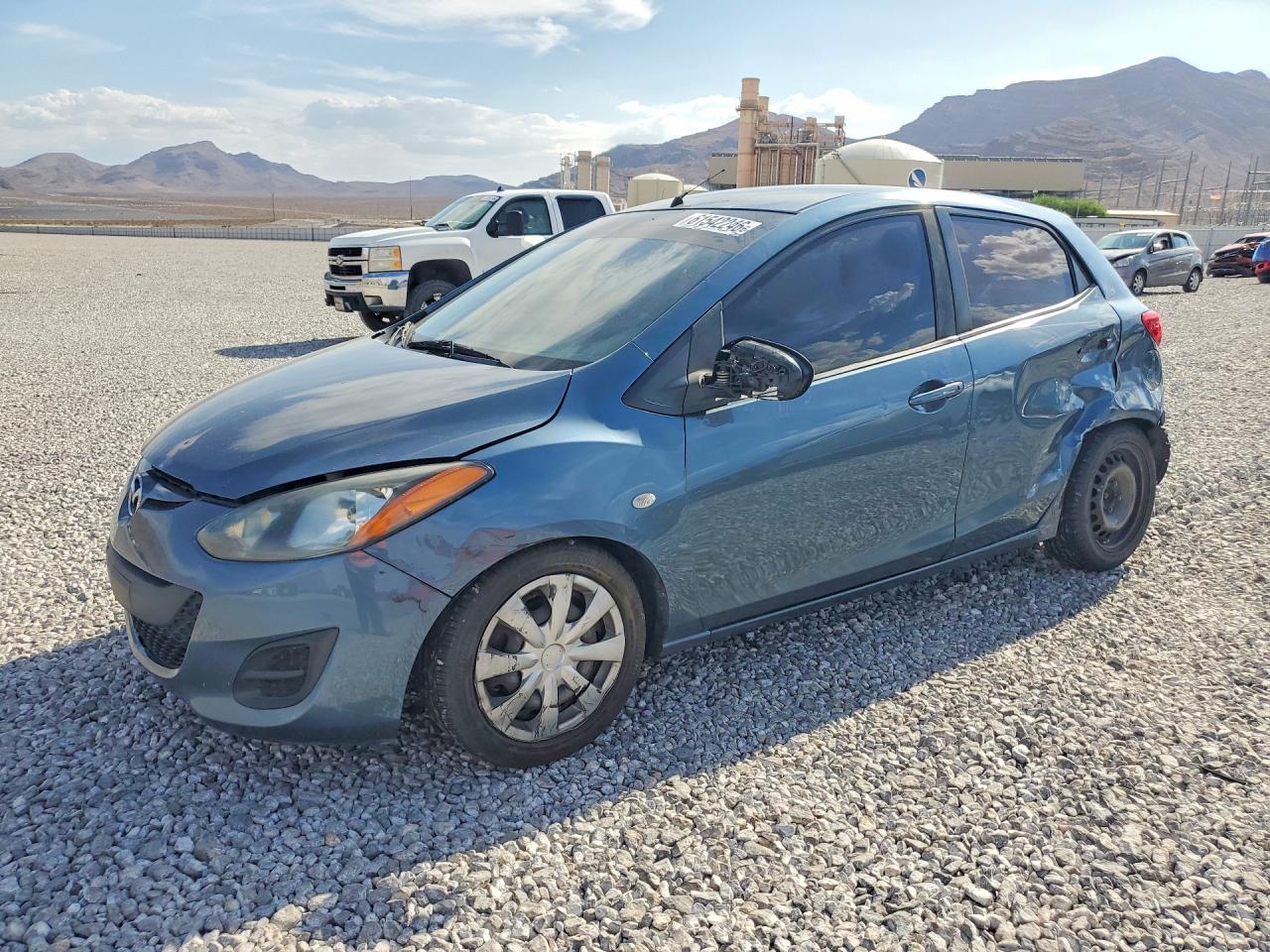 2014 MAZDA MAZDA2 Sport/GX