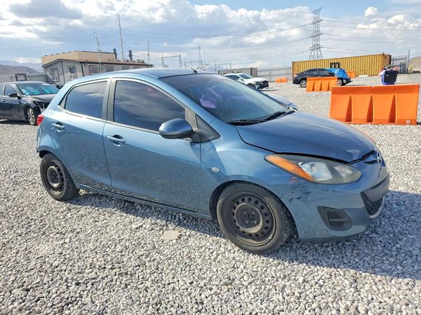 2014 MAZDA MAZDA2 Sport/GX