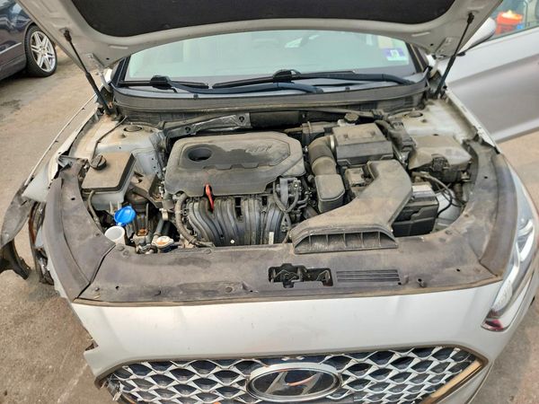 2019 HYUNDAI SONATA