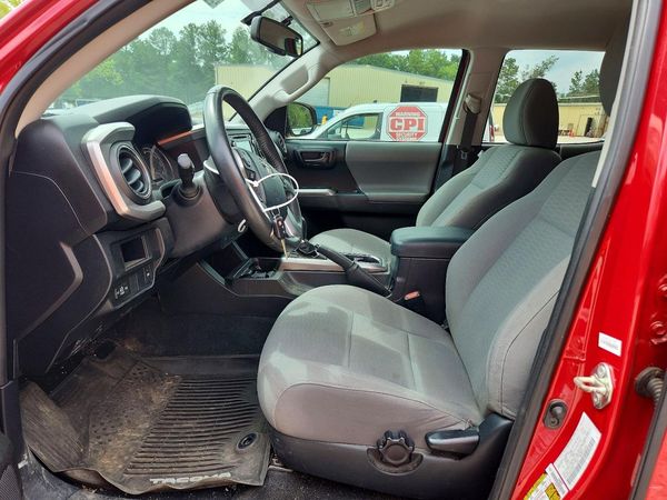 2017 TOYOTA TACOMA