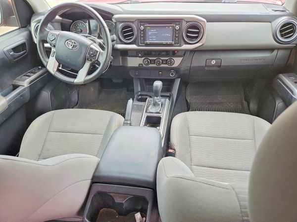 2017 TOYOTA TACOMA