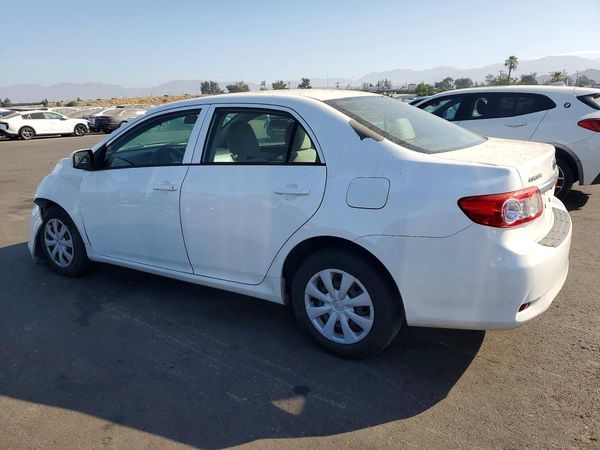 2013 TOYOTA COROLLA