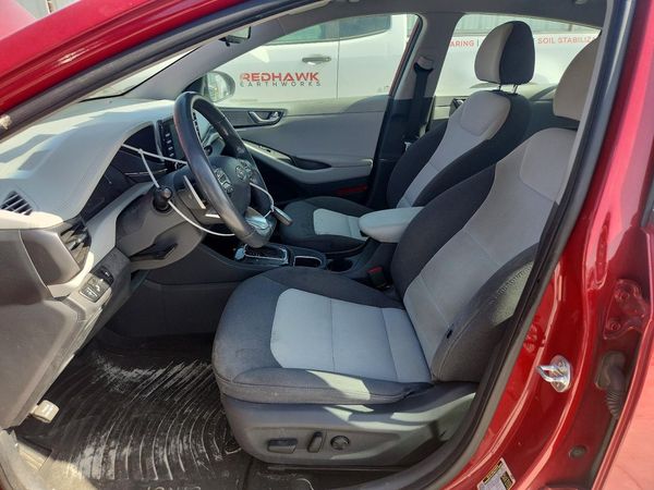 2020 HYUNDAI IONIQ SE
