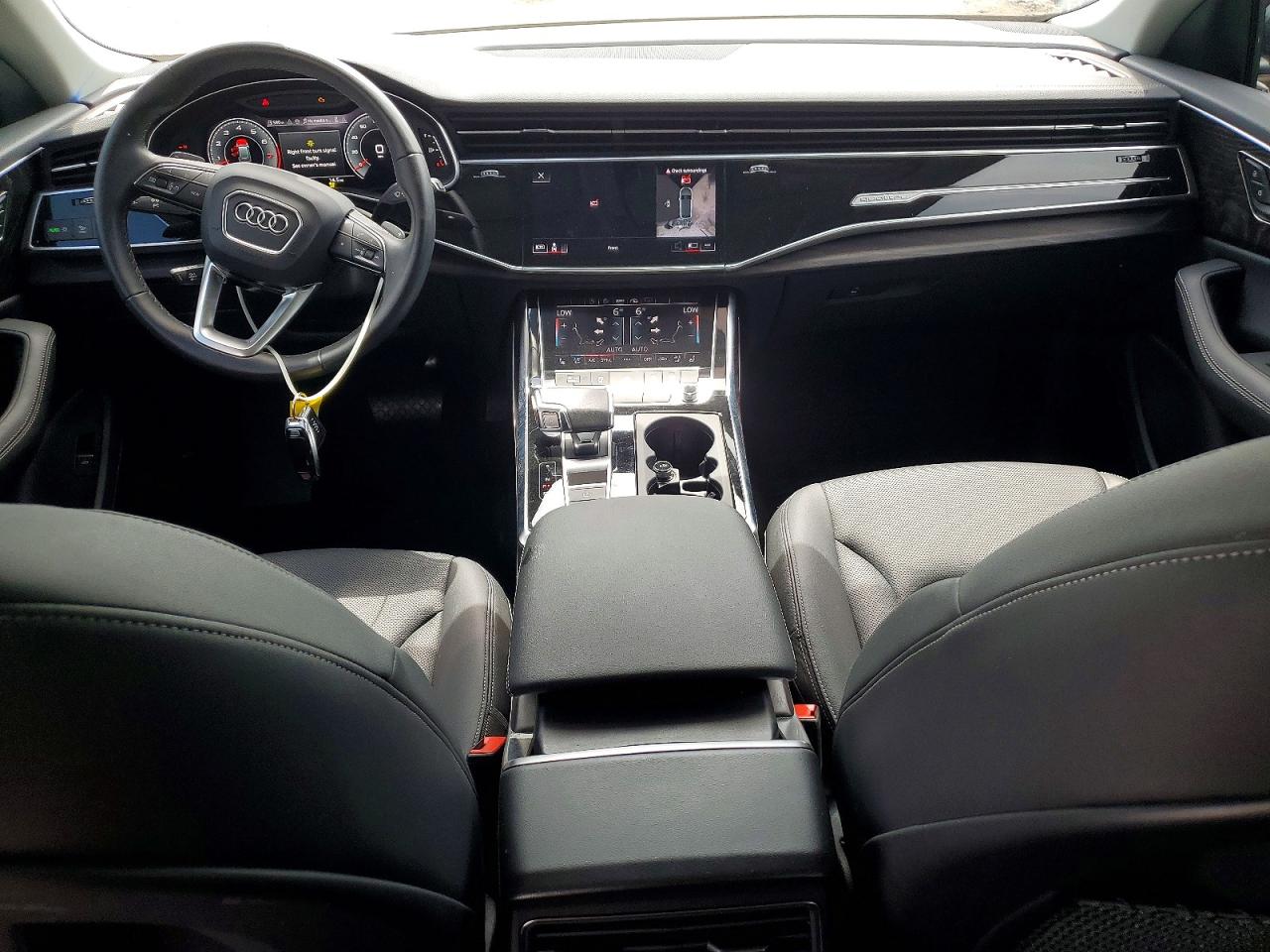 2023 AUDI Q8