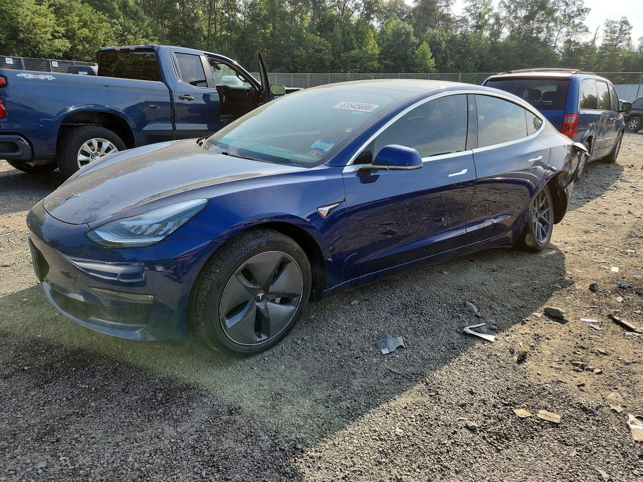 2019 TESLA MODEL 3 — Front 3/4