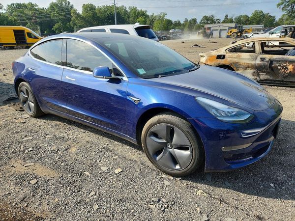 2019 TESLA MODEL 3 — Passenger 3/4