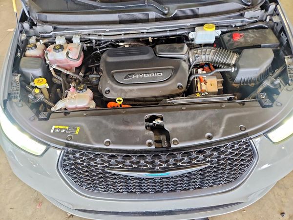 2021 CHRYSLER PACIFICA Limited