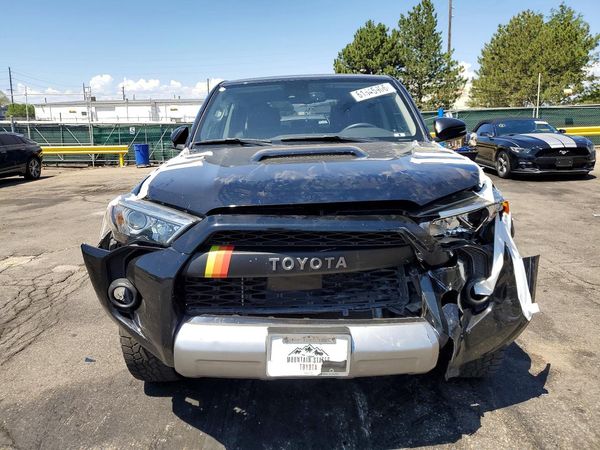 2020 TOYOTA 4RUNNER Base Grade