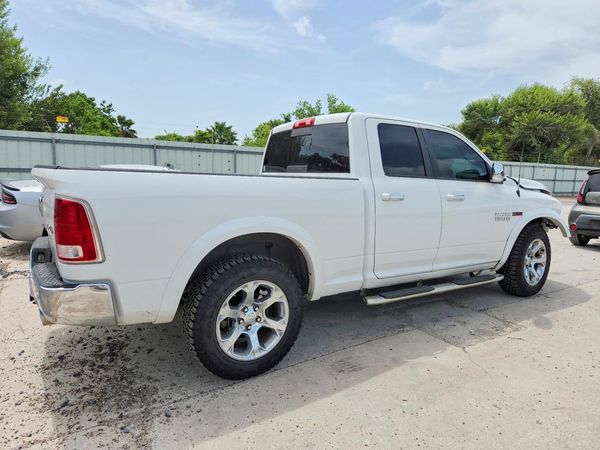 2014 RAM 1500 Laramie