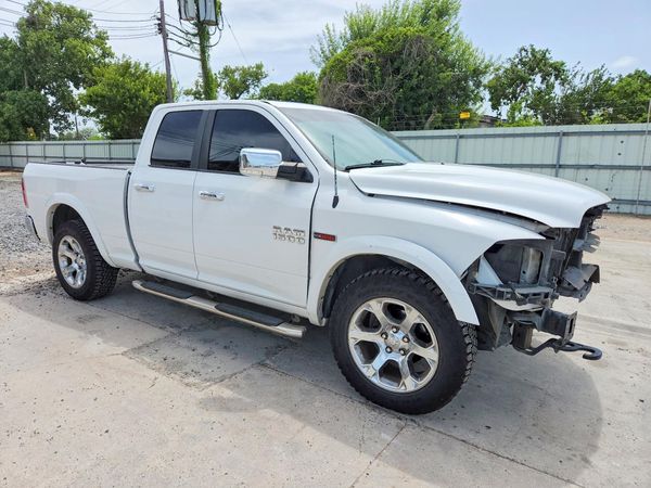 2014 RAM 1500 Laramie