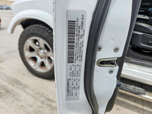 2014 RAM 1500 Laramie