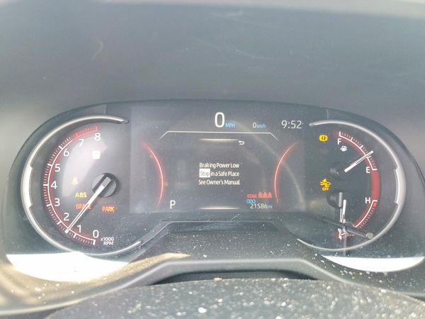 2024 TOYOTA RAV4 LE
