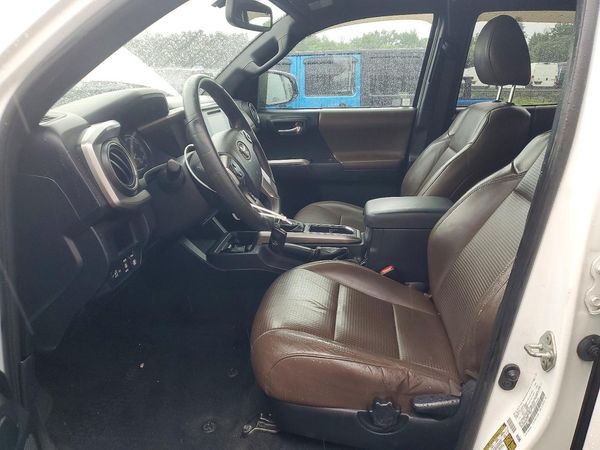 2017 TOYOTA TACOMA Limited
