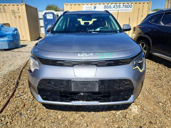 2024 KIA NIRO Wind