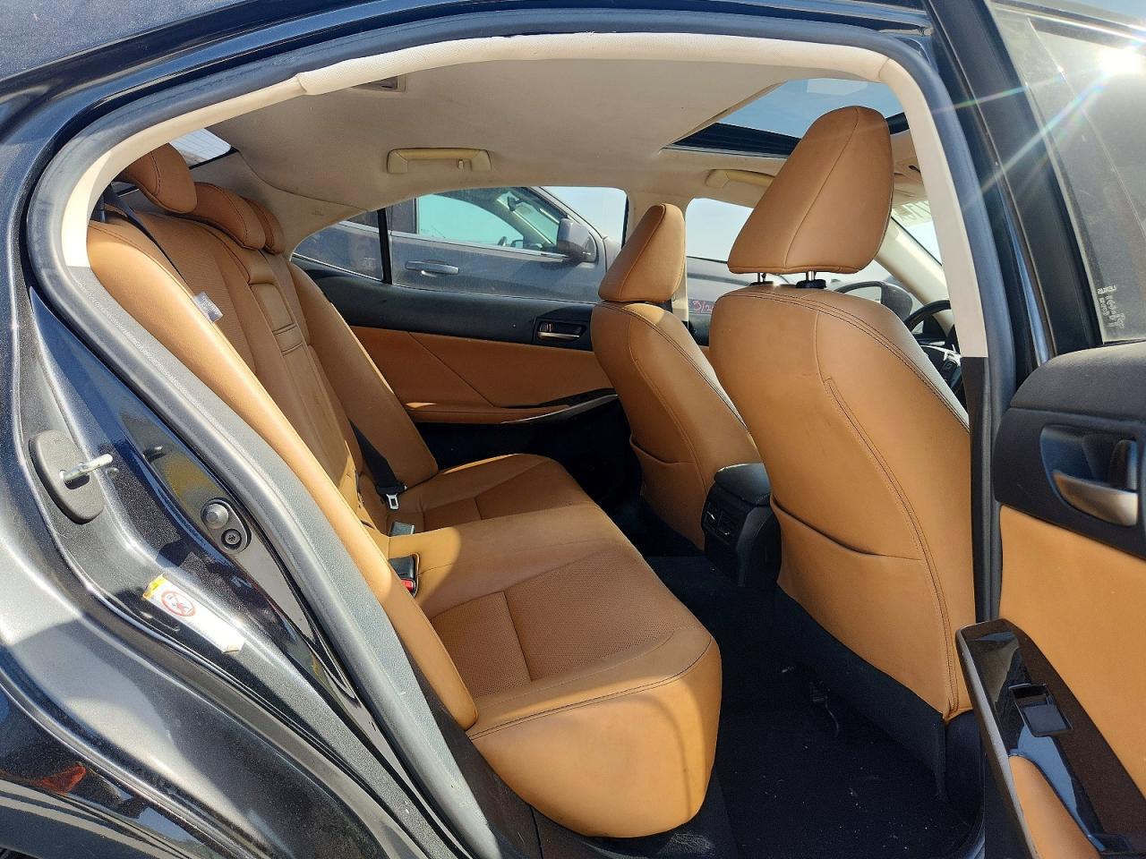 2017 LEXUS IS 300