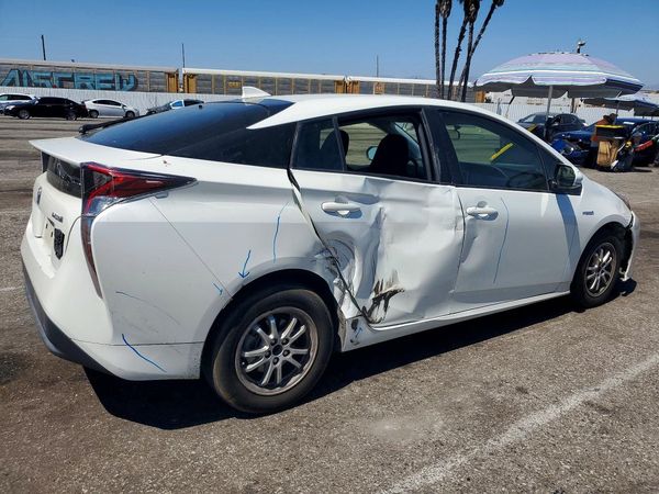 2016 TOYOTA PRIUS One/Two