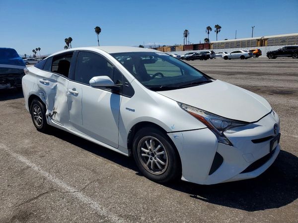2016 TOYOTA PRIUS One/Two