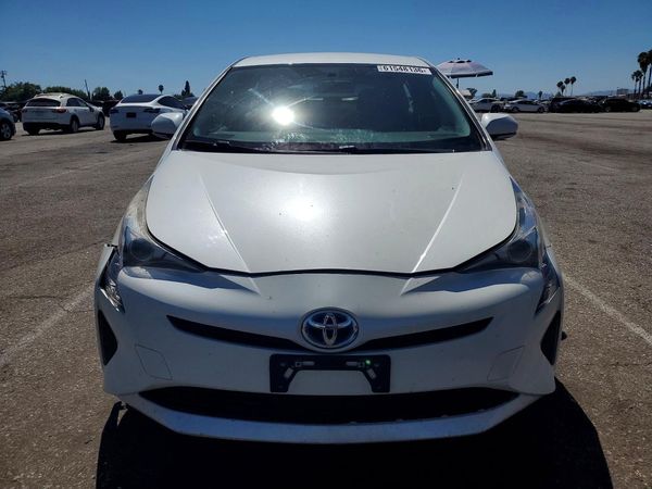 2016 TOYOTA PRIUS One/Two