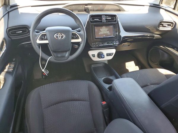 2016 TOYOTA PRIUS One/Two