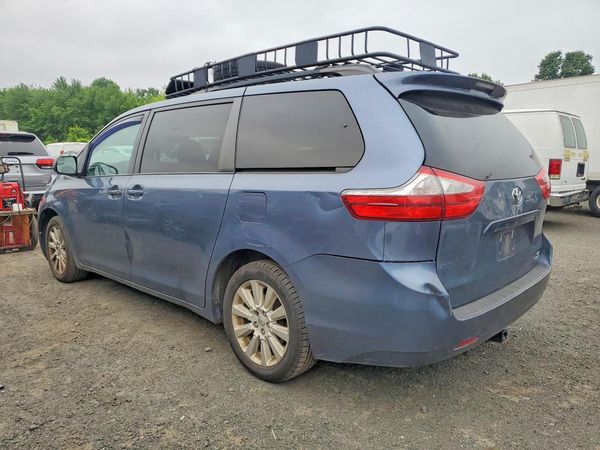 2015 TOYOTA SIENNA — DSRA