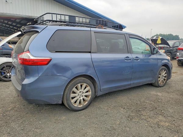 2015 TOYOTA SIENNA — PSRA