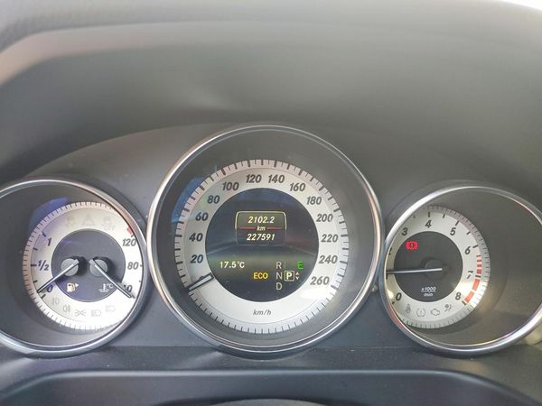 2014 MERCEDES-BENZ E