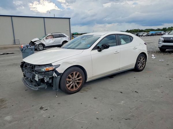 2021 MAZDA 3 Mazda3