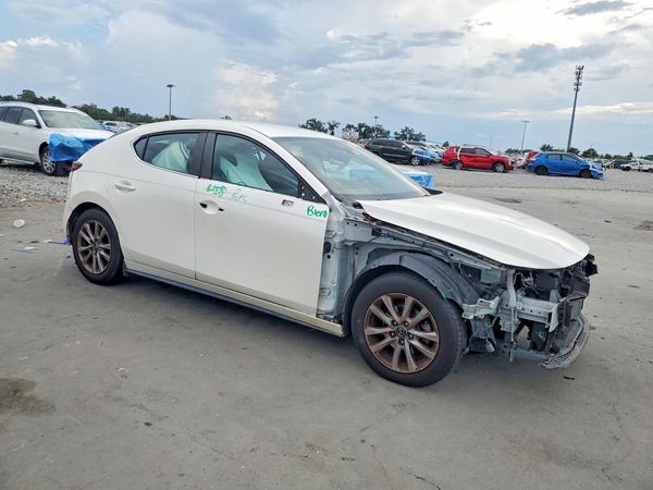 2021 MAZDA 3 Mazda3