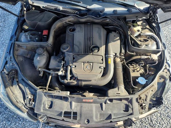 2014 MERCEDES-BENZ C C250