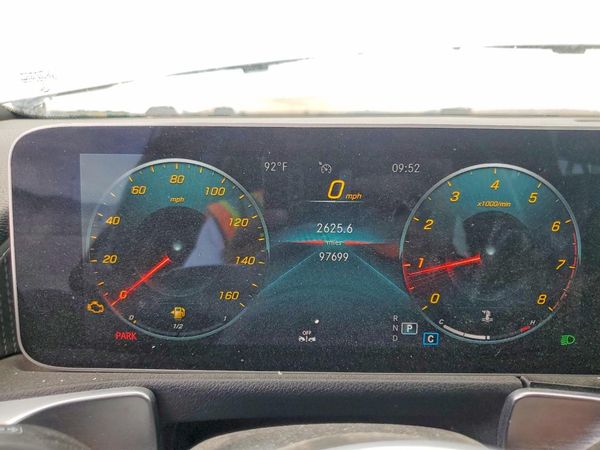 2021 MERCEDES-BENZ GLB GLB250