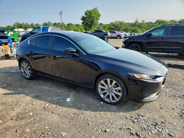 2021 MAZDA 3
