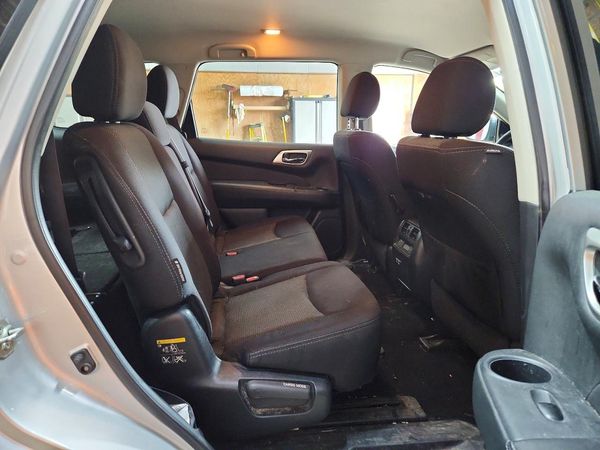 2020 NISSAN PATHFINDER SV