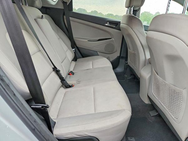 2018 HYUNDAI TUCSON SE Standard