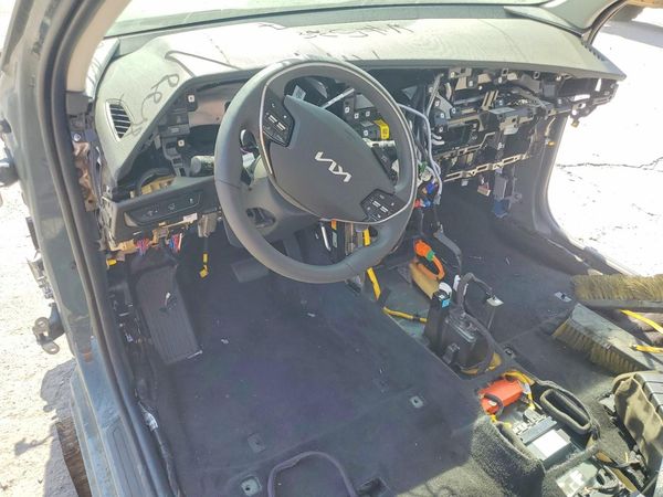 2025 KIA NIRO Wind