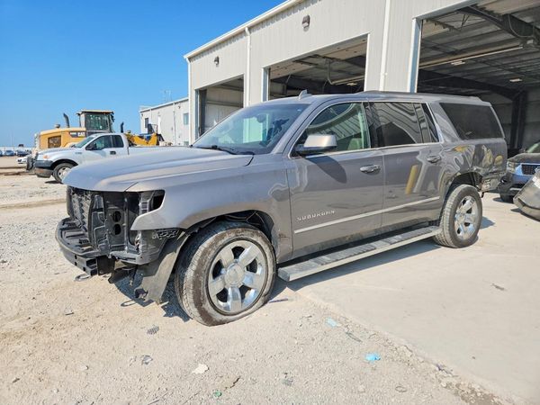 2017 CHEVROLET SUBURBAN LT