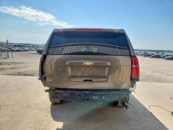 2017 CHEVROLET SUBURBAN LT