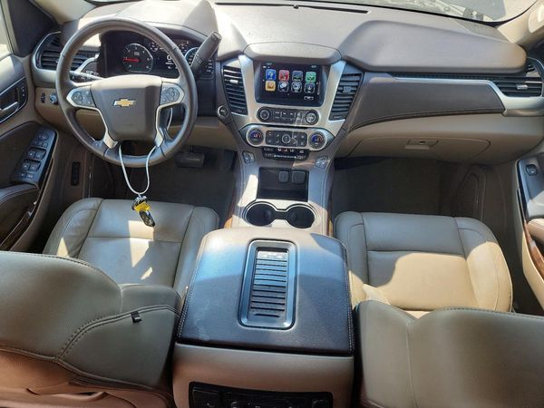 2017 CHEVROLET SUBURBAN LT